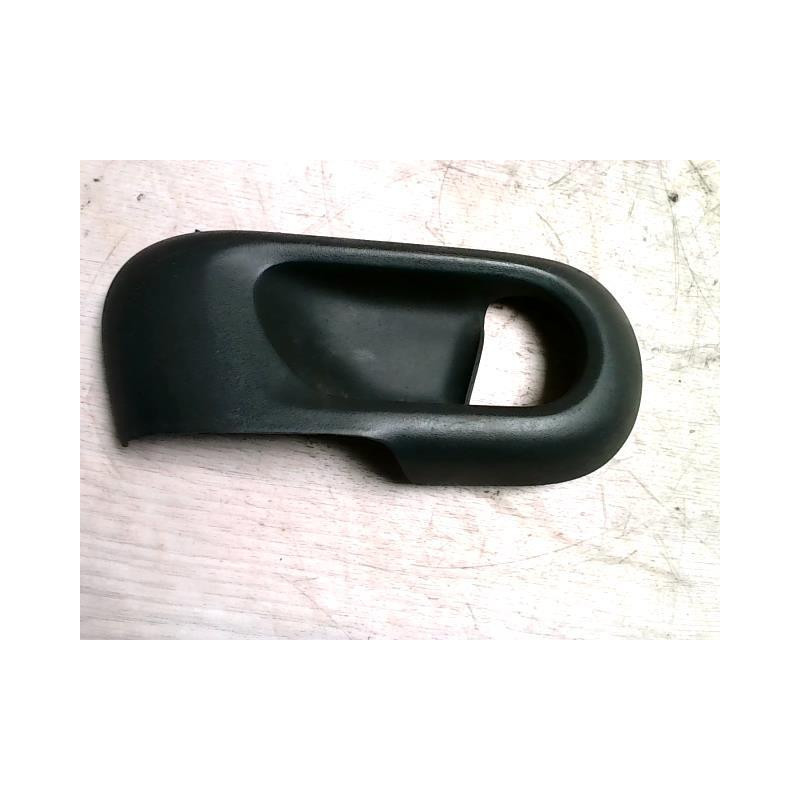 Support poignee porte avant droite OPEL CORSA C PHASE 1 d’occasion