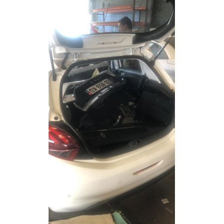 Baie de pare brise PEUGEOT 208 1 PHASE 2 d’occasion