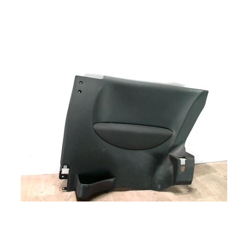 Panneau de porte arriere droit OPEL CORSA C PHASE 1 d’occasion