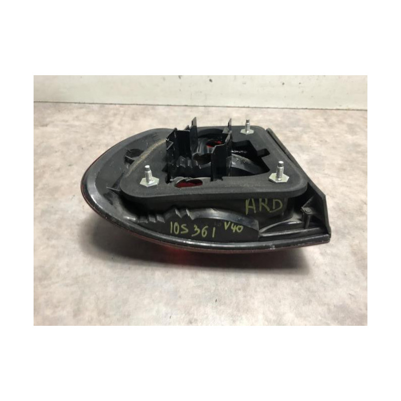 Feu arriere principal droit (feux) VOLVO V 40 1 PHASE 2 BREAK d’occasion