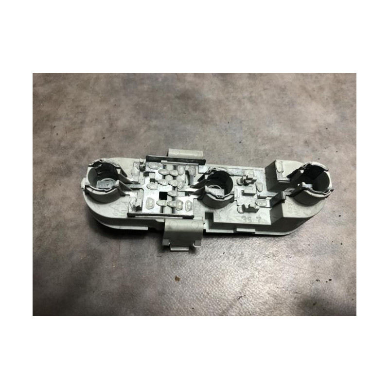 Platine feu arriere droit VOLVO V 40 1 PHASE 2 BREAK d’occasion