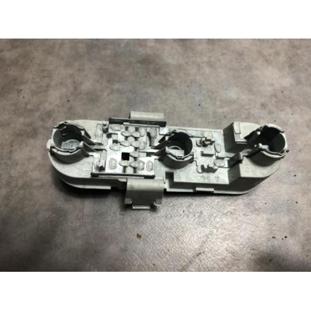 Platine feu arriere droit VOLVO V 40 1 PHASE 2 BREAK d’occasion