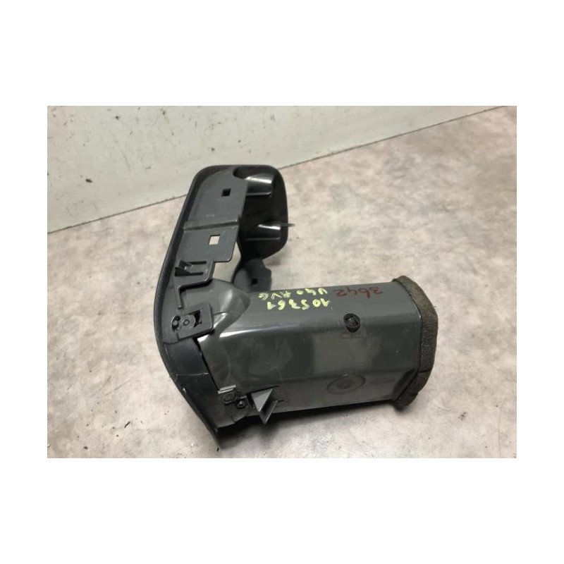 Aerateur tableau de bord avant gauche VOLVO V 40 1 PHASE 2 BREAK d’occasion