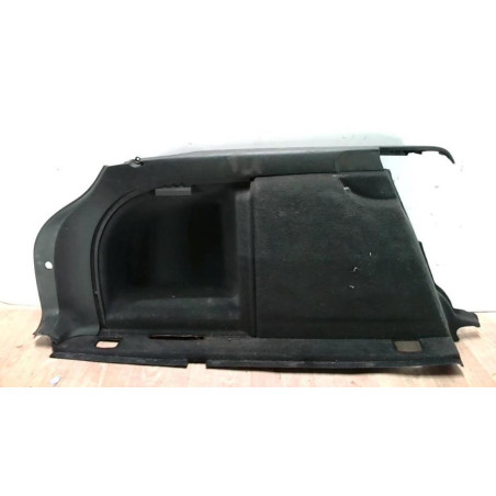 Panneau de porte avant droit AUDI A4 2 AVANT PHASE 1 BREAK d’occasion