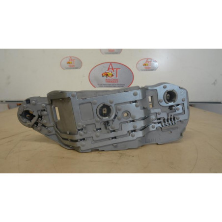 Platine feu arriere droit TOYOTA COROLLA VERSO II PHASE 2 d’occasion