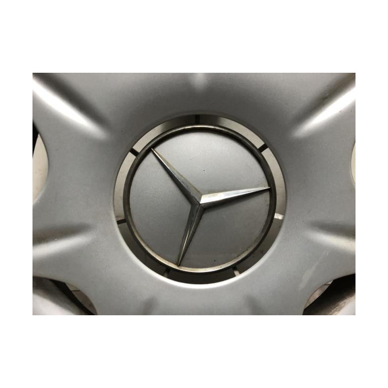 Enjoliveur MERCEDES CLASSE E 210 PHASE 2 d’occasion