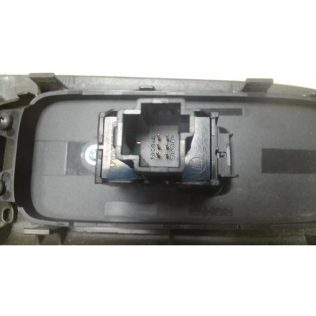 Interrupteur de leve vitre avant droit VOLVO S 40 2 PHASE 1 d’occasion
