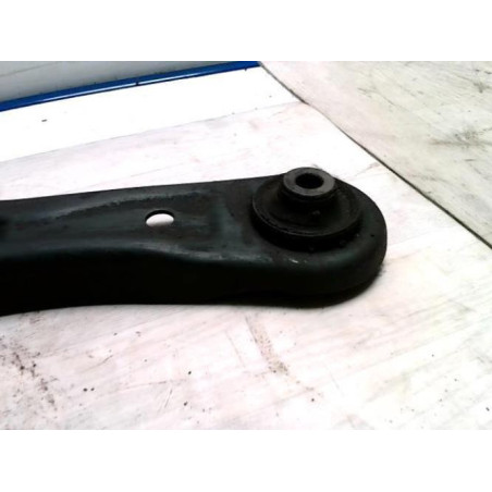 Bras de suspension superieur avant gauche SUZUKI SWIFT 4 d’occasion