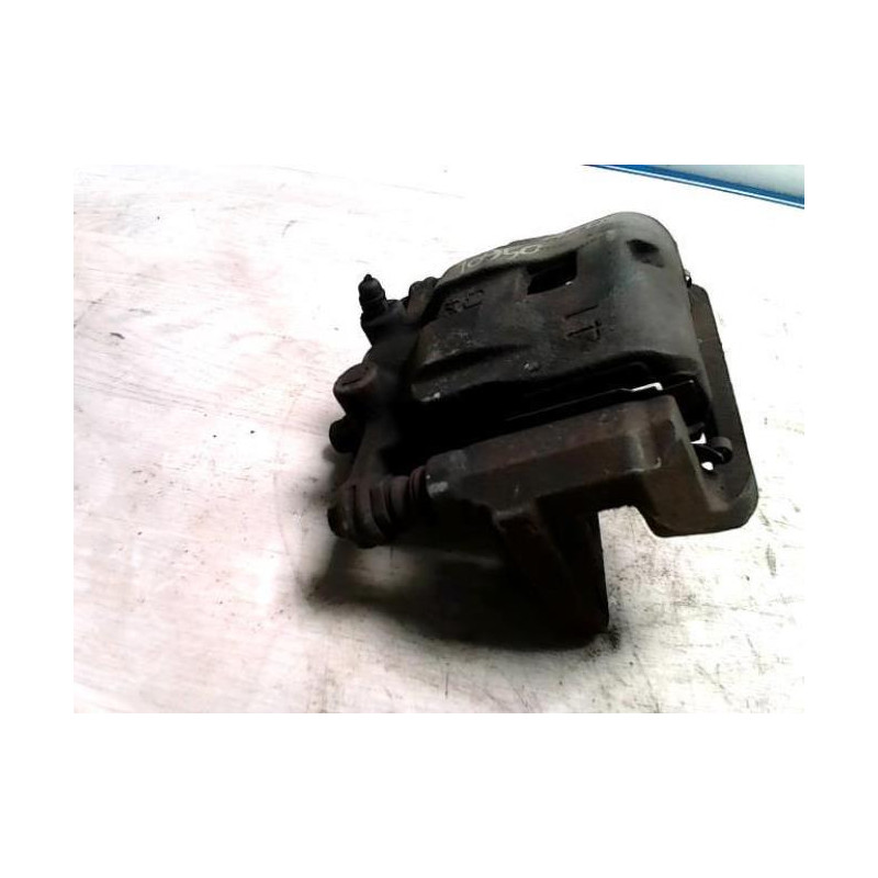 Etrier avant gauche (freinage) SUZUKI SWIFT 4 d’occasion