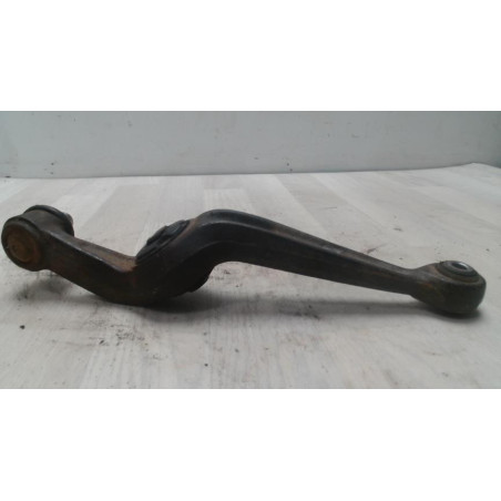 Bras de suspension superieur avant gauche CITROEN C15 d’occasion
