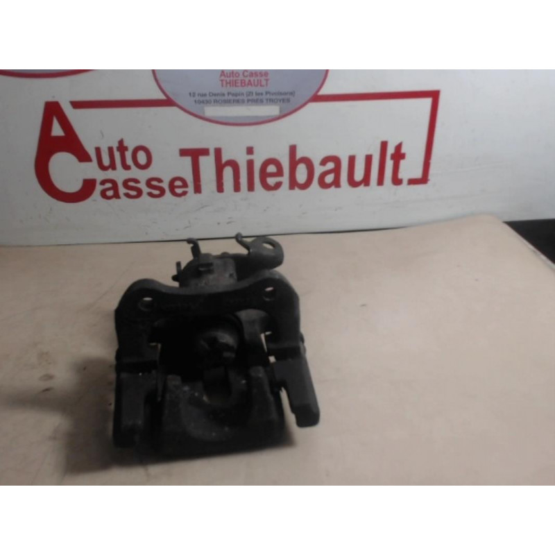 Etrier arriere gauche (freinage) RENAULT  d’occasion