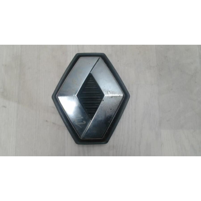 Logo RENAULT SCENIC 2 PHASE 1 d’occasion