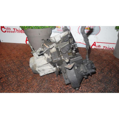 Boite de vitesses PEUGEOT 405 PH2 BERLINE (4B) STY/SIGN d’occasion