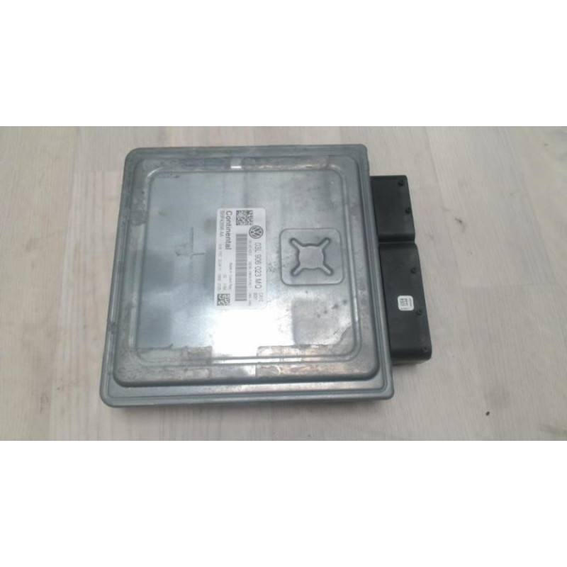 Calculateur moteur VOLKSWAGEN GOLF 6 d’occasion