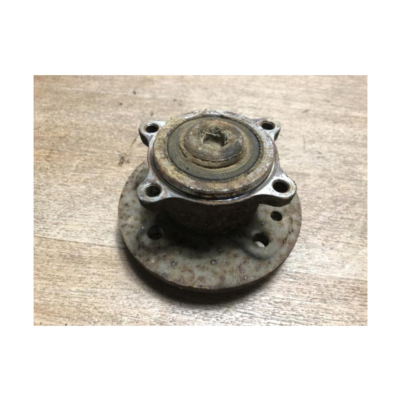 Moyeu arriere gauche MINI MINI 1 R50/R53 PHASE 1 d’occasion