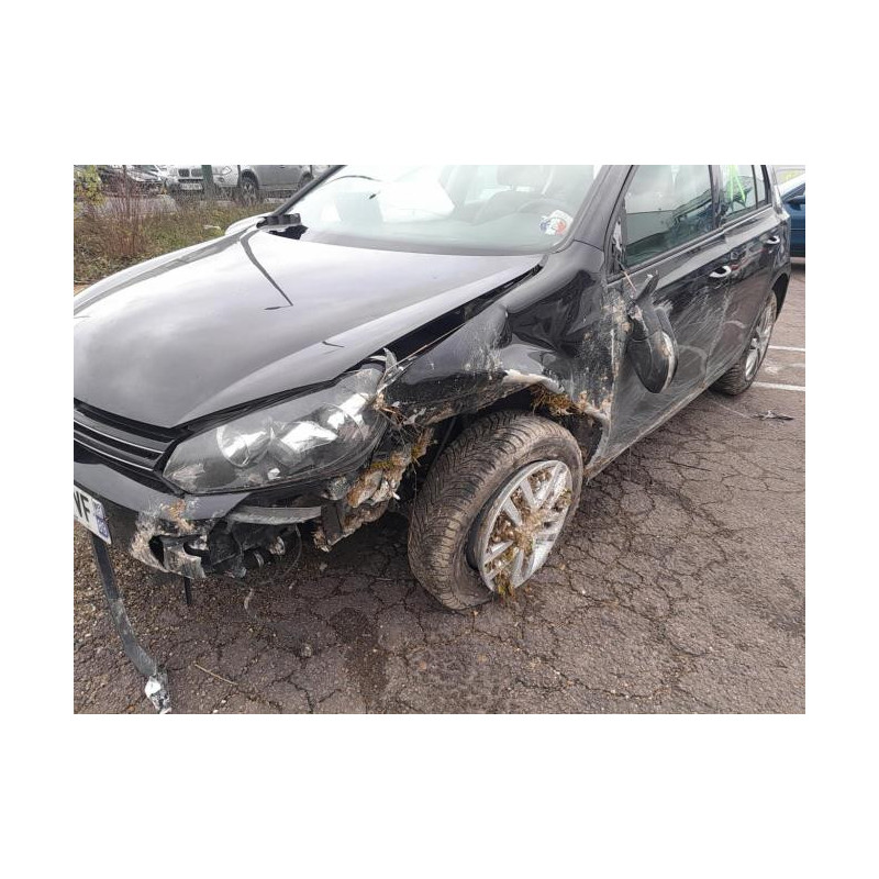 Attache ceinture arriere centrale VOLKSWAGEN GOLF 6 d’occasion
