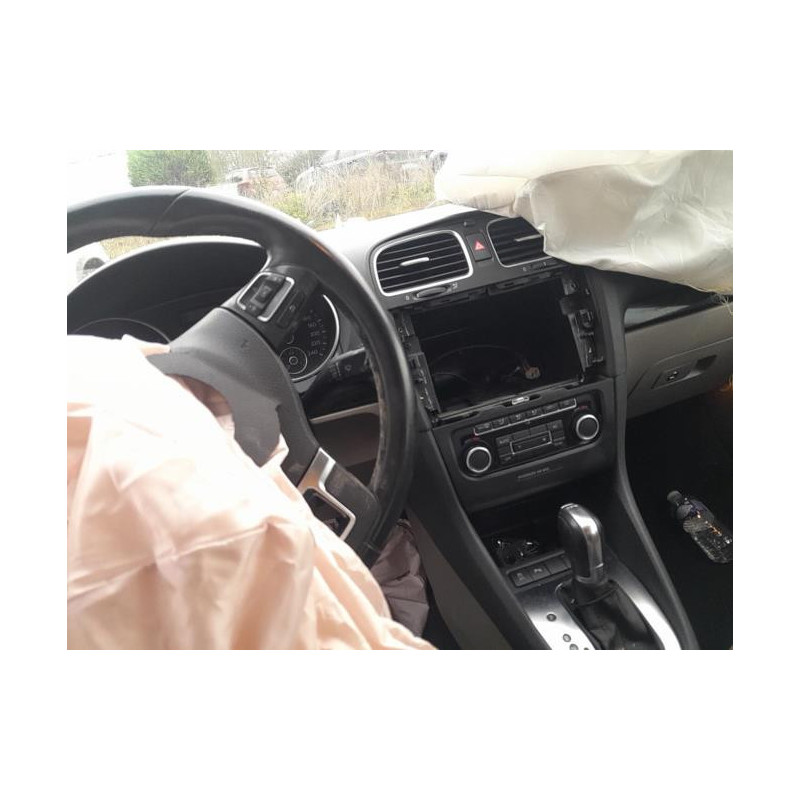 Attache ceinture arriere centrale VOLKSWAGEN GOLF 6 d’occasion
