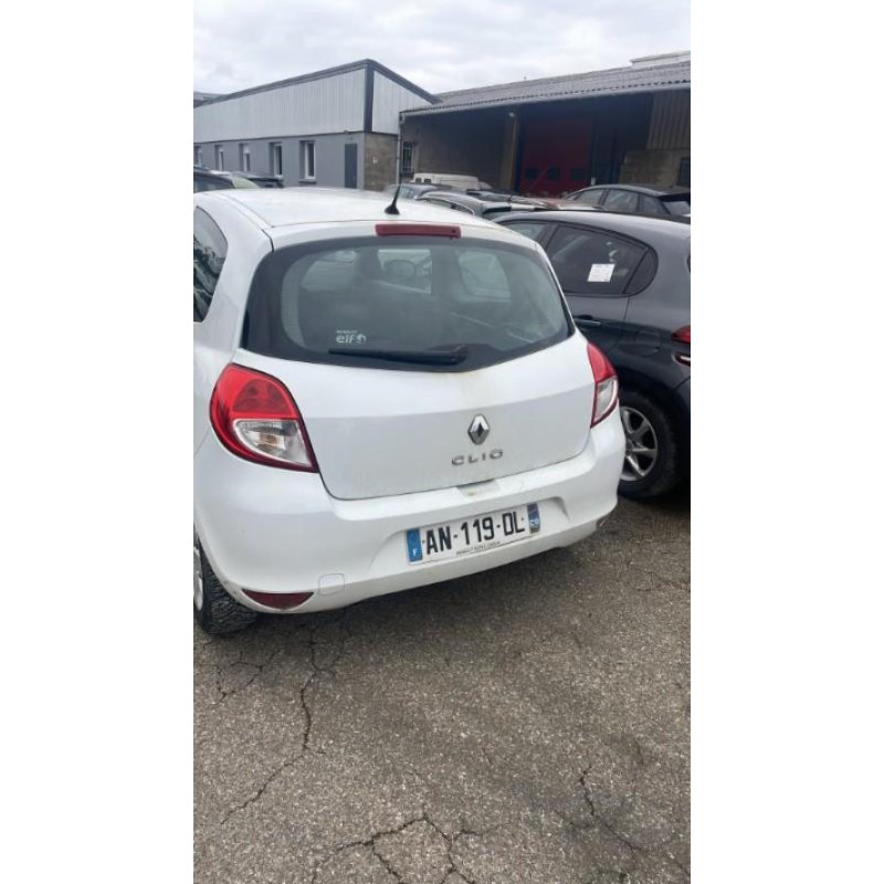 Pompe à vide RENAULT CLIO 3 PHASE 2 d’occasion
