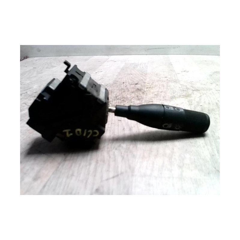Commande de phare RENAULT CLIO 1 PHASE 1 d’occasion