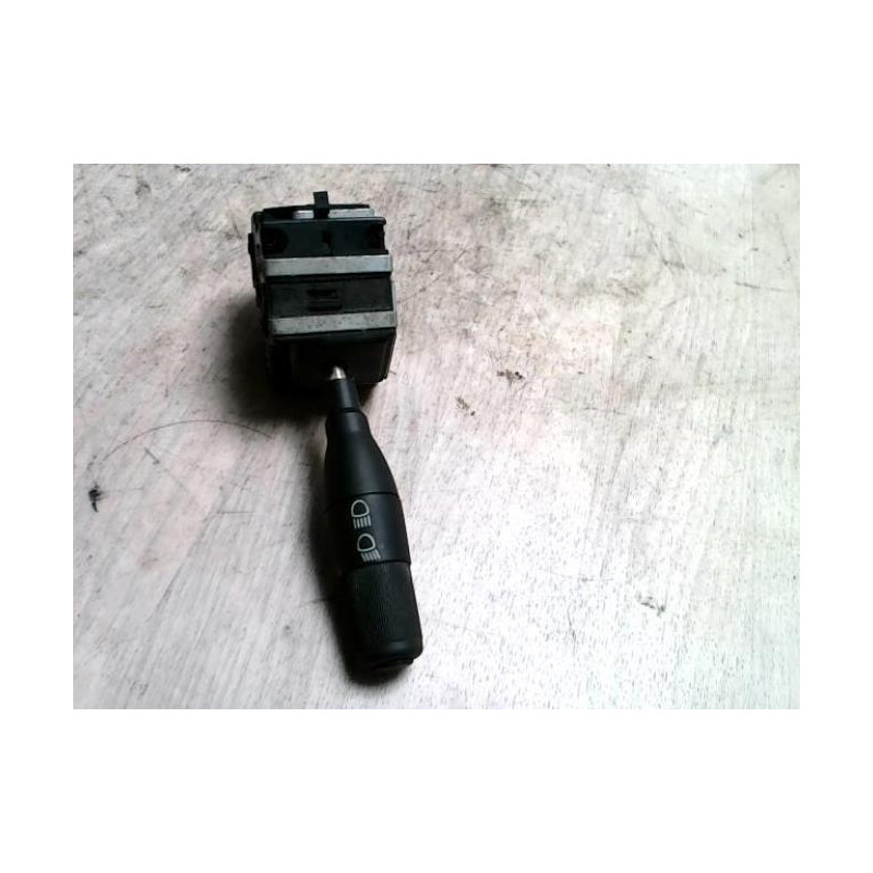 Commande de phare RENAULT CLIO 1 PHASE 1 d’occasion