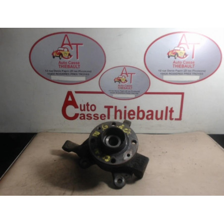 Fusee avant gauche RENAULT CLIO II d’occasion