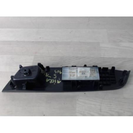 Interrupteur de leve vitre avant droit NISSAN MICRA 5 d’occasion