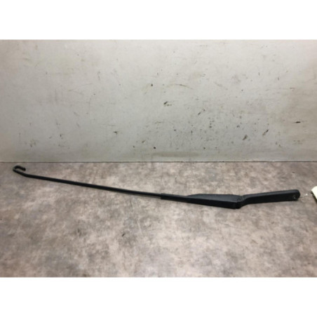 Bras essuie glace avant droit RENAULT TRAFIC 2 PHASE 2 d’occasion