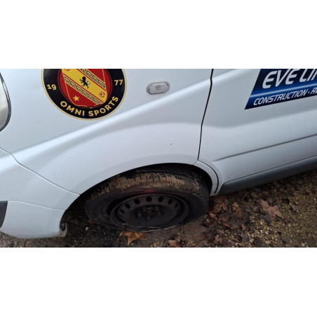 Bras essuie glace avant droit RENAULT TRAFIC 2 PHASE 2 d’occasion