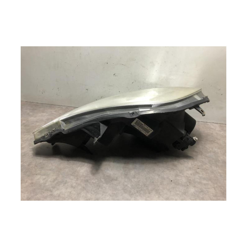 Optique avant principal droit (feux)(phare) RENAULT TRAFIC 2 PHASE 2 d’occasion
