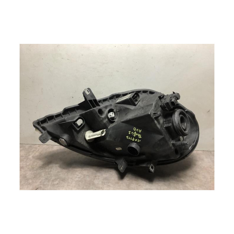 Optique avant principal droit (feux)(phare) RENAULT TRAFIC 2 PHASE 2 d’occasion