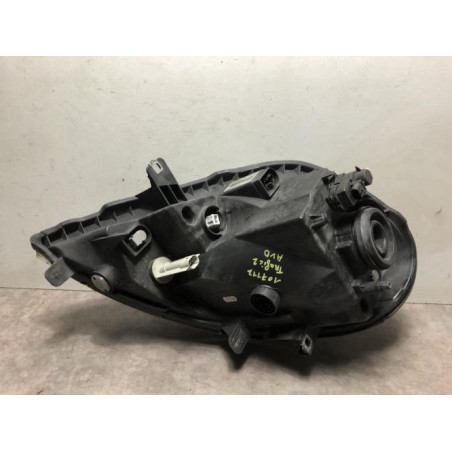 Optique avant principal droit (feux)(phare) RENAULT TRAFIC 2 PHASE 2 d’occasion