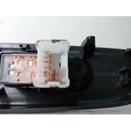 Interrupteur de leve vitre arriere droit NISSAN MICRA 5 d’occasion