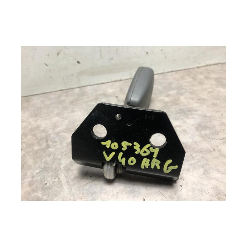 Attache ceinture arriere gauche VOLVO V 40 1 PHASE 2 BREAK d’occasion