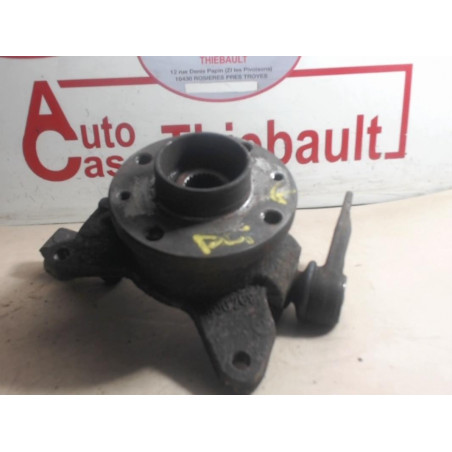 Fusee avant gauche RENAULT CLIO II d’occasion