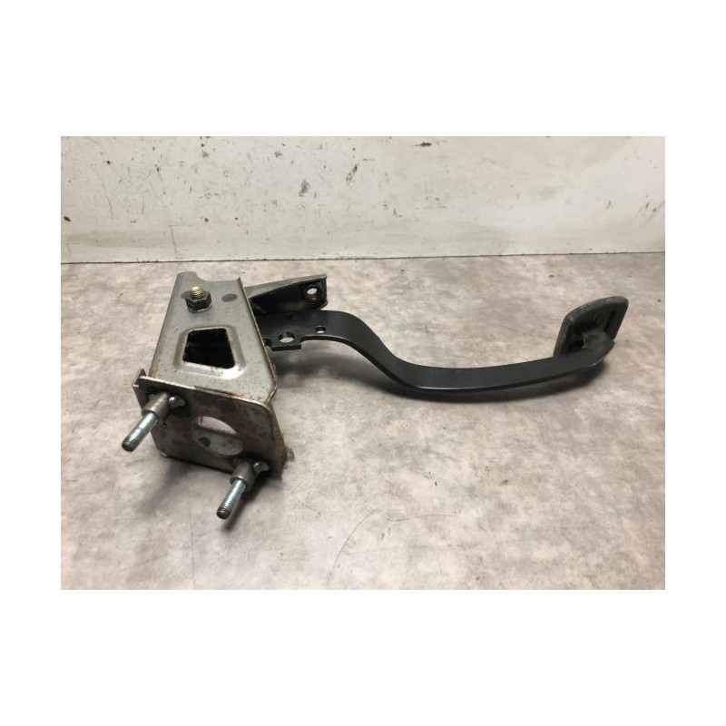 Pedalier d'embrayage VOLVO V 40 1 PHASE 2 BREAK d’occasion