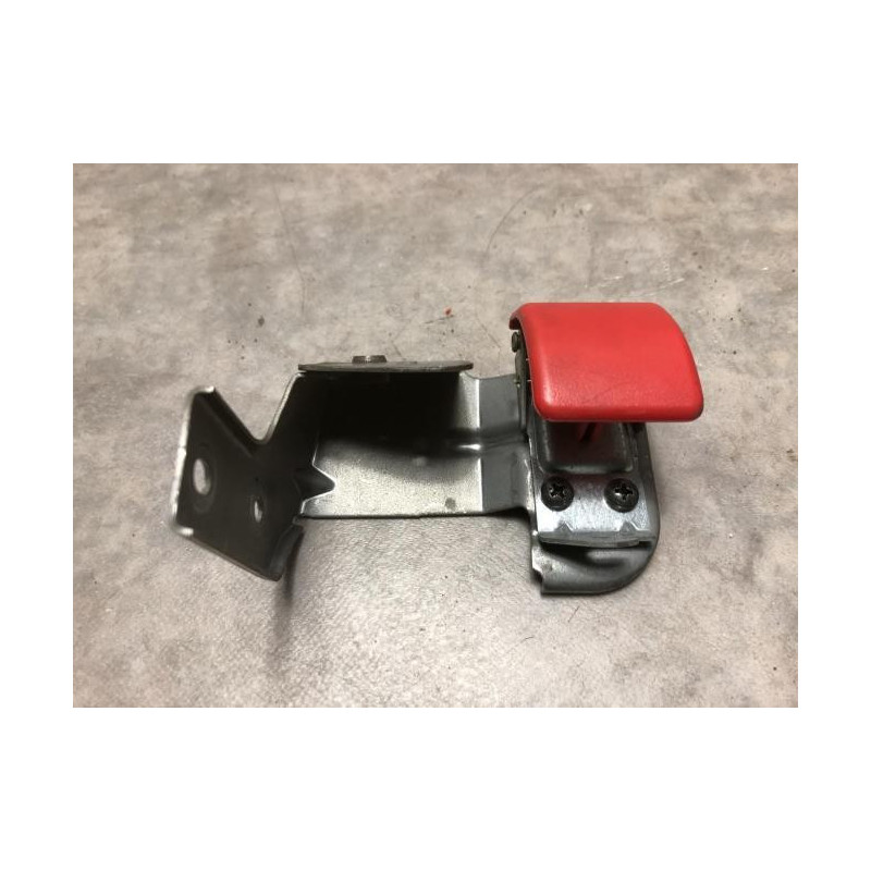 Poignee d'ouverture de capot VOLVO V 40 1 PHASE 2 BREAK d’occasion