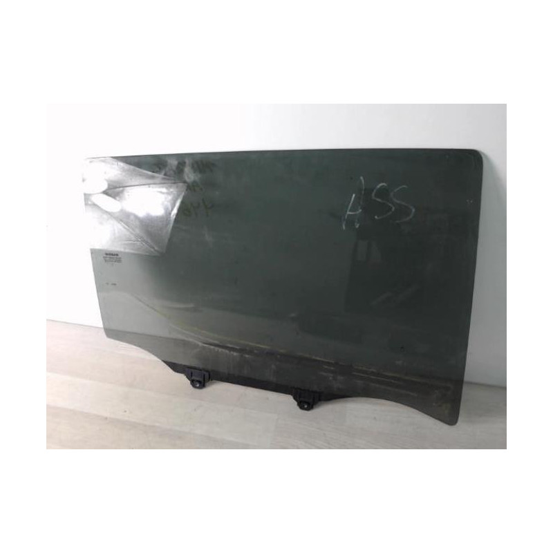 Vitre arriere droit NISSAN MICRA 5 d’occasion