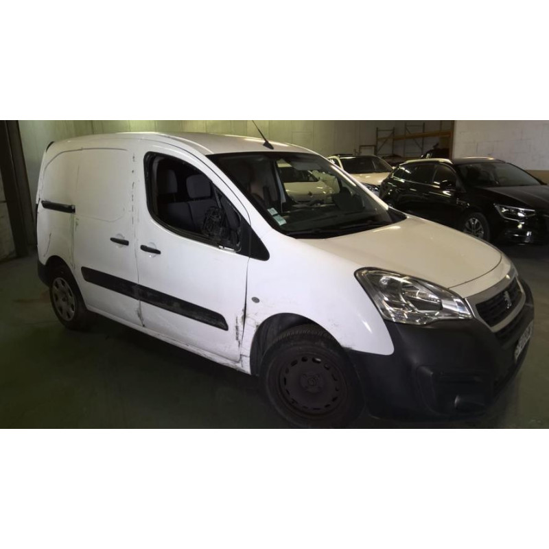 Boitier d'aide au stationnement PEUGEOT PARTNER 2 PHASE 3 d’occasion