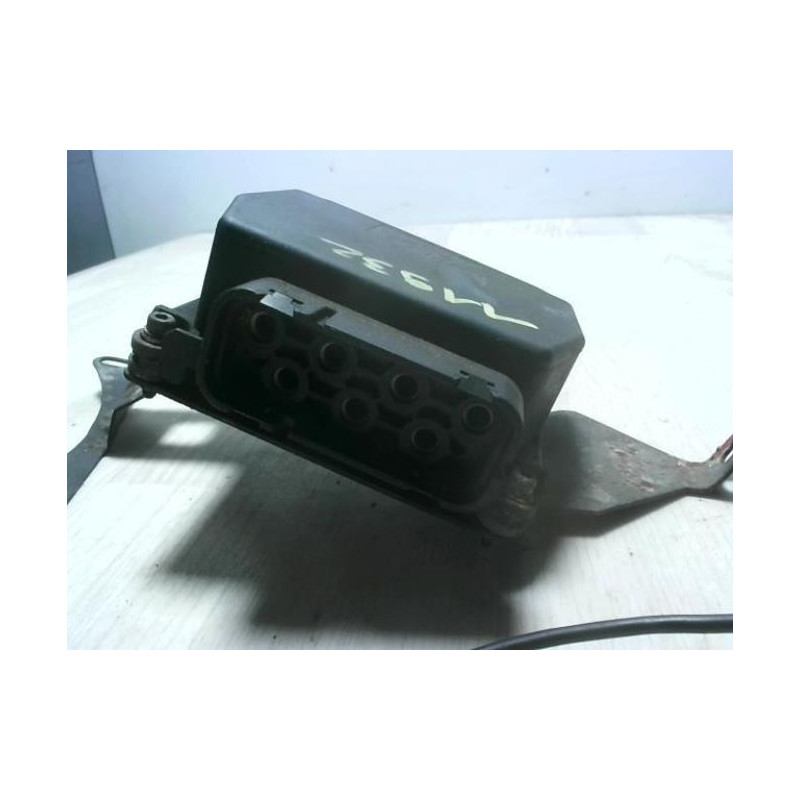 Bloc electrovannes VOLKSWAGEN POLO 4 PHASE 1 d’occasion