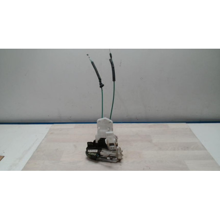 Serrure de porte laterale gauche HYUNDAI I 30 1 PHASE 1 d’occasion
