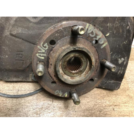 Fusee avant gauche VOLVO V 40 1 PHASE 2 BREAK d’occasion