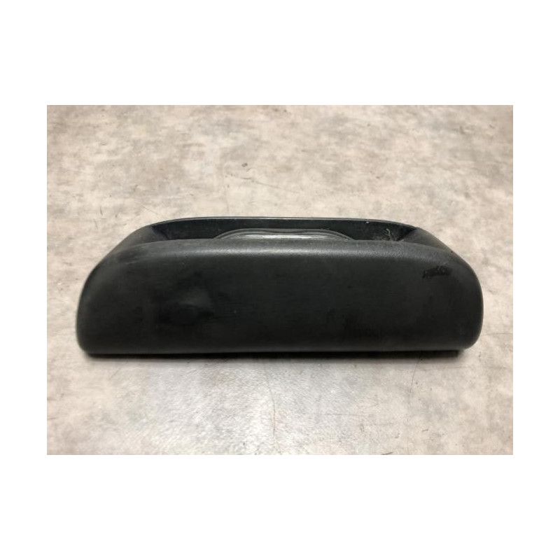 Eclairage de plaque RENAULT TRAFIC 2 PHASE 2 d’occasion