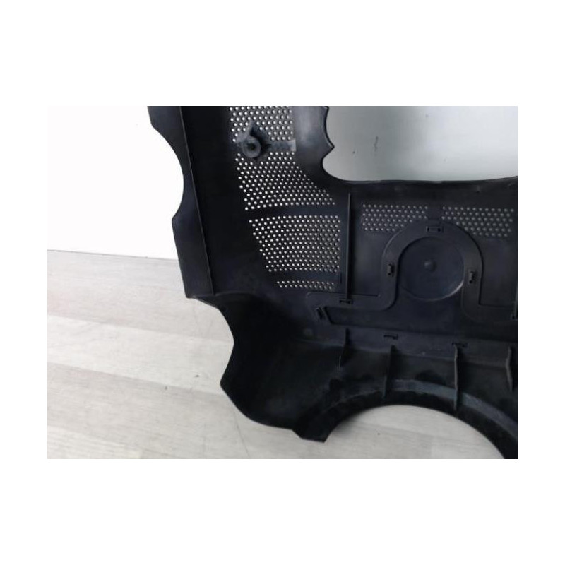 Cache moteur  VOLKSWAGEN PASSAT 4 PHASE 2 d’occasion