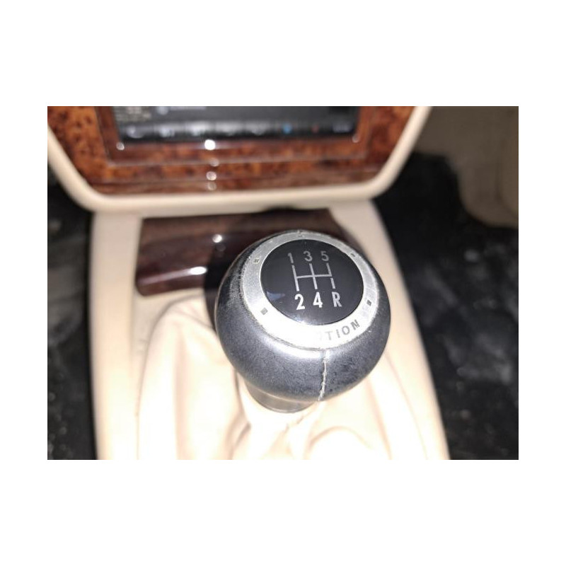 Cache moteur  VOLKSWAGEN PASSAT 4 PHASE 2 d’occasion
