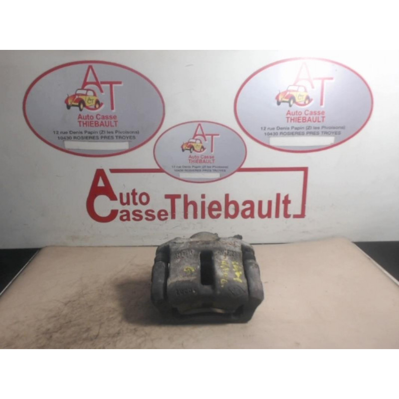 Etrier avant gauche (freinage) RENAULT CLIO I d’occasion