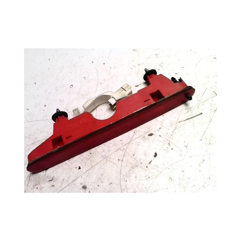 Feu arriere stop central CITROEN BERLINGO 2 PHASE 1 d’occasion
