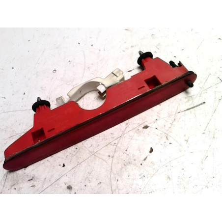 Feu arriere stop central CITROEN BERLINGO 2 PHASE 1 d’occasion