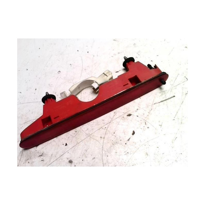 Feu arriere stop central CITROEN BERLINGO 2 PHASE 1 d’occasion
