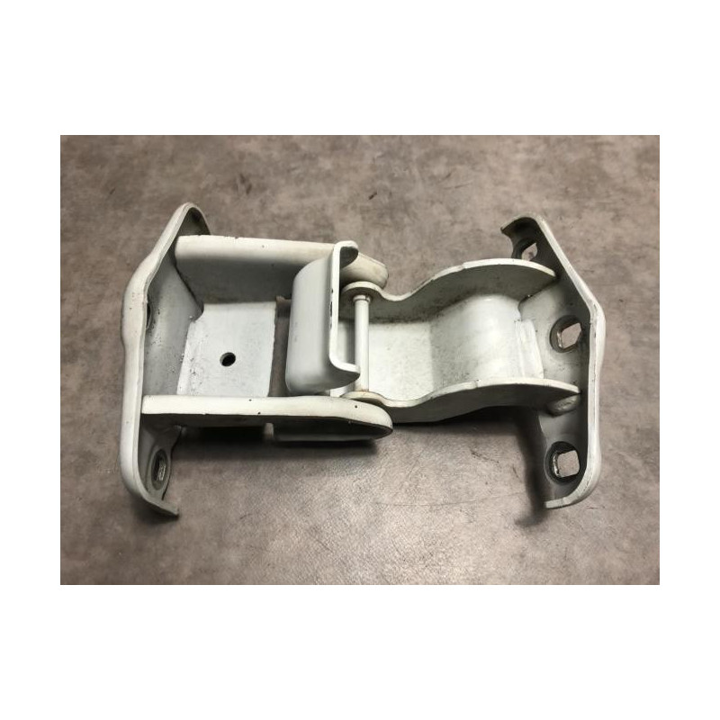 Charniere de porte de coffre gauche RENAULT TRAFIC 2 PHASE 2 d’occasion