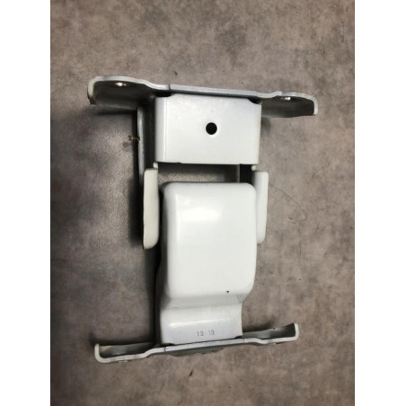 Charniere de porte de coffre gauche RENAULT TRAFIC 2 PHASE 2 d’occasion